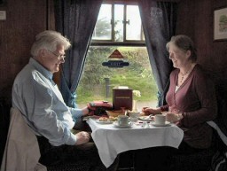 Dining on the Quantock Belle © Barrie Childs